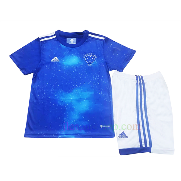 かっこいい サッカー ユニフォーム