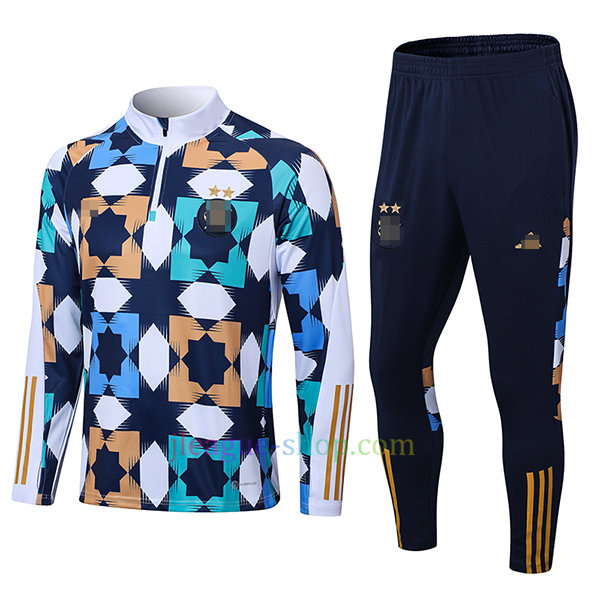 サッカー ユニフォーム かっこいい 歴代