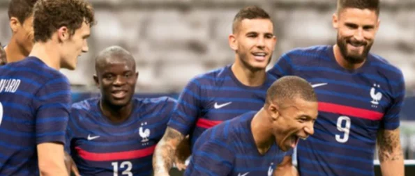 フランス歴代ユニフォームとは？ - J League Shop