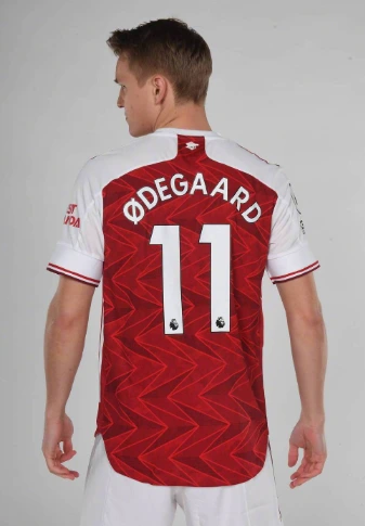 ウーデゴールの背番号について知っておくべきこと - J League Shop