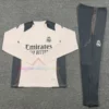 レアルマドリードハーフジップトレーニングスーツ2024/25あんずいろプレイヤーバージョン