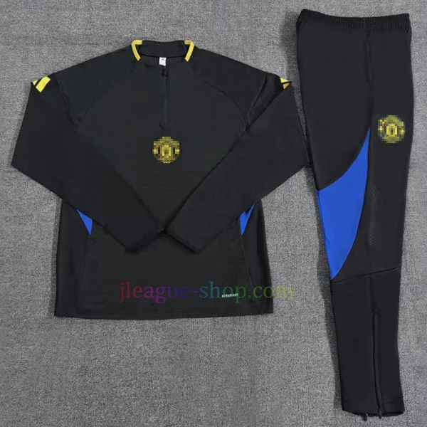 マンチェスターユナイテッドハーフジップトレーニングスーツ2025/26